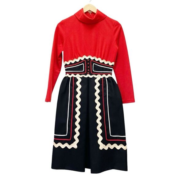 Vintage 1960s Howard Wolf Strawberry Button Ric-Rac Dress Black Red Ivory Size 4 - Picture 6 of 16